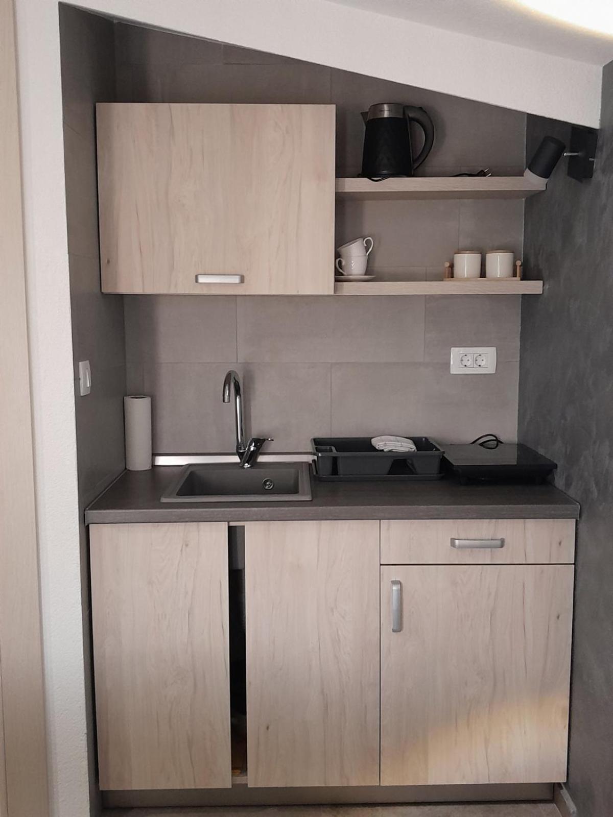 Mitrovici  Apartments Zejak מראה חיצוני תמונה